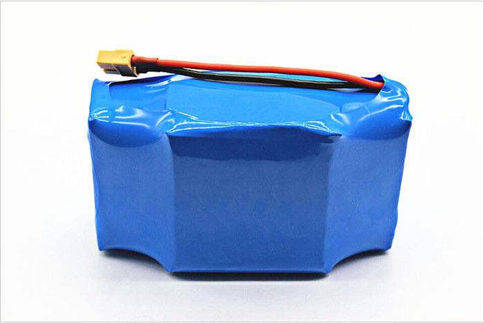 36V 4400mah इलेक्ट्रिक स्कूटर इलेक्ट्रिक मोटर कार के लिए अनुकूलित लिथियम बैटरी पैक