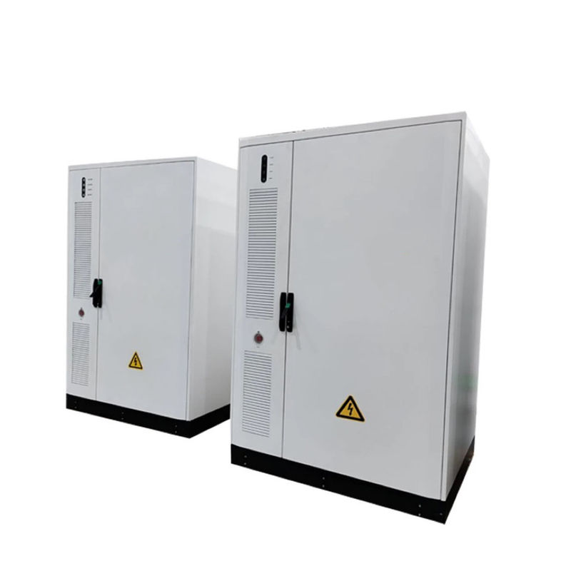 2800KG ऊंचाई सौर ऊर्जा भंडारण प्रणाली IP55 सुरक्षा स्तर और RS485/CAN/LAN इंटरफ़ेस के साथ