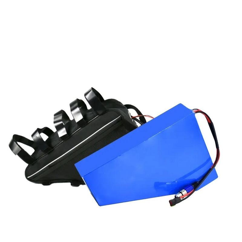 48V 52V 60V 72V 20ah 30ah 40ah 45ah ब्रांड 18650 कोशिकाओं के साथ त्रिकोण ईबाइक बैटरी